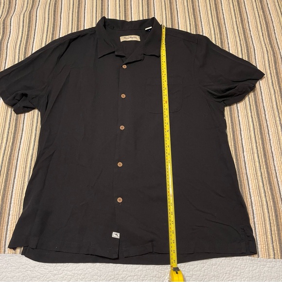 Tommy Bahama Men's XXL Black Button-Down Shirt 100% Viscose Lightweight Vacation - Picture 8 of 10
